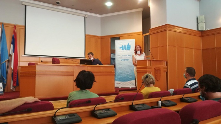 Представљени резултати  Студија оправданости опремања школских кабинета за занимања туристички техничар и кувар, те електричар и техничар ЦНЦ технологија