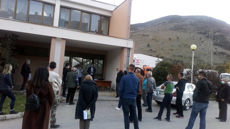 Аграрни фонд подијелио ваучере за куповину стаклене амбалаже