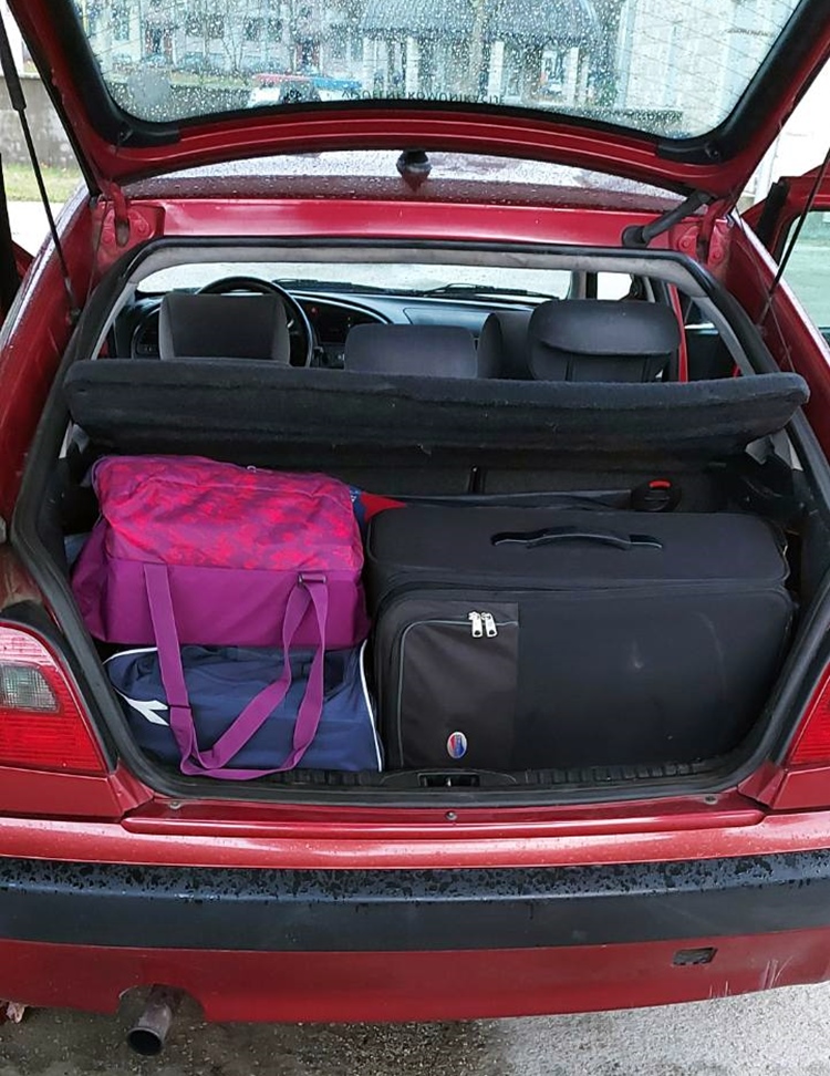 У Љубињу одузето 2.500 паклица цигарета