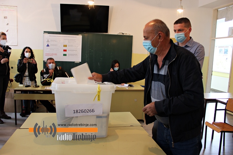 Највећа излазност у Гацку 67 одсто