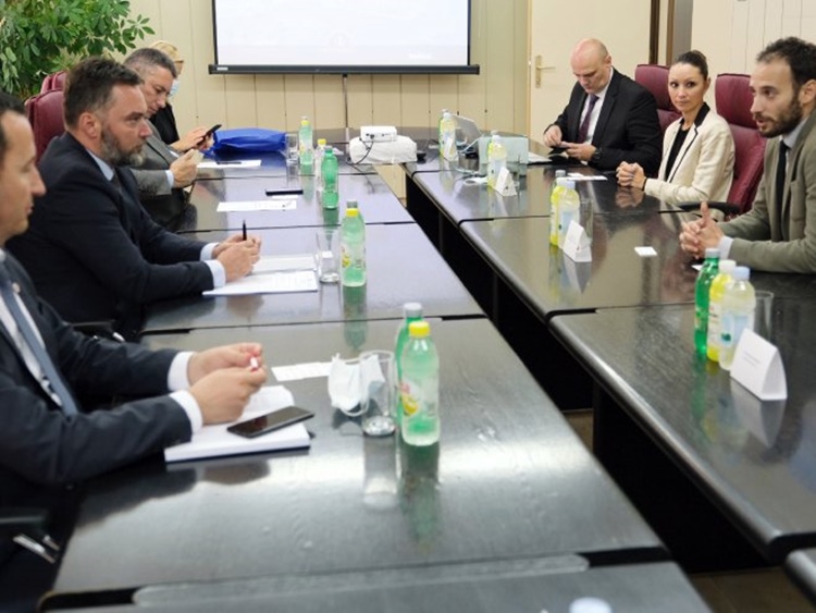 Ćurić i Košarac posjetili Luku Ploče - cilj jačanje izvoza iz BiH