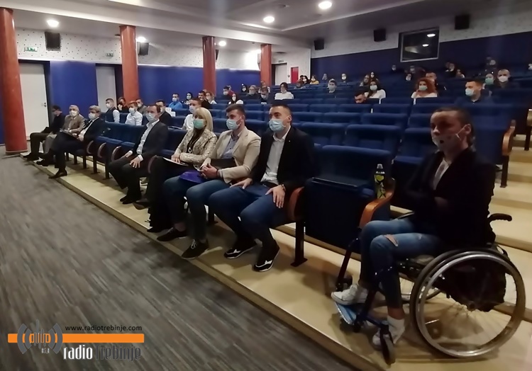 Сарадњом факултета и локалне заједнице до бољих услова за студенте