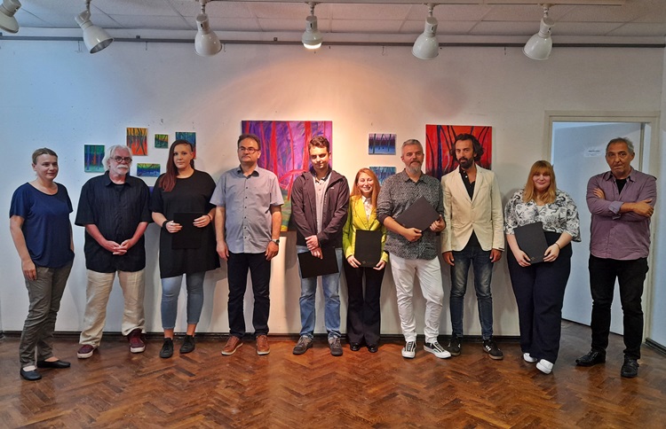 20220609_121230.jpg (137 KB)