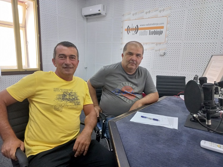 Pripadnici Prve klase Vojske RS sutra u kasarni u Bileći (AUDIO)