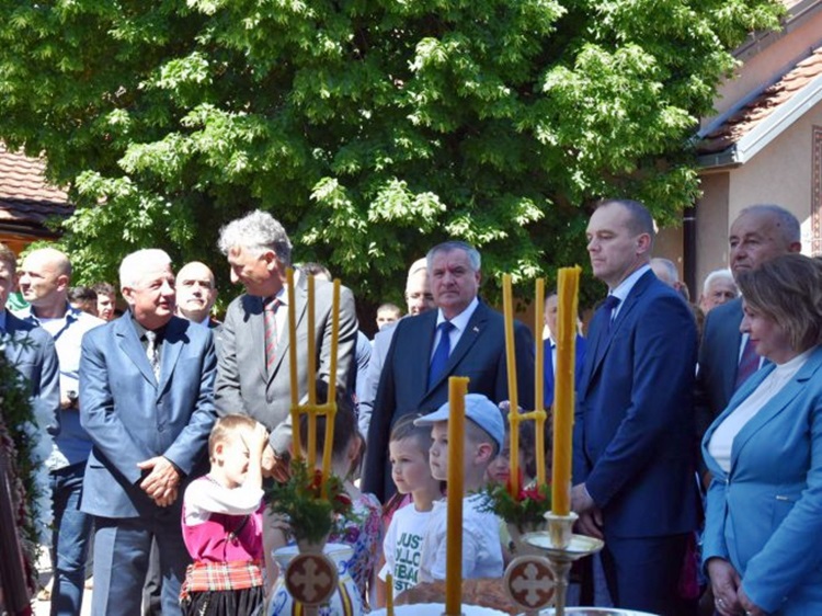 Вишковић: Влада Српске од 2018. године уложила близу 30 милиона КМ у општину Невесиње