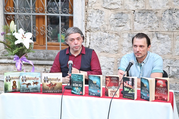 Дејан Стојиљковић представио своје романе требињској публици