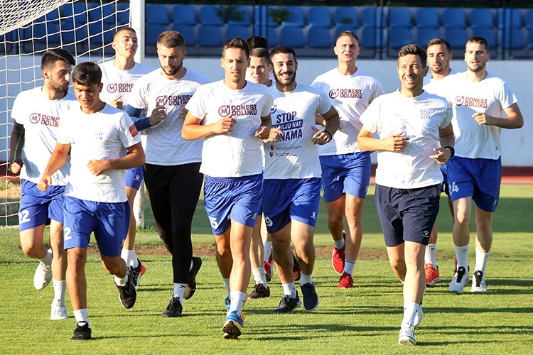 Фудбалери Леотара почели са припремама за нову сезону