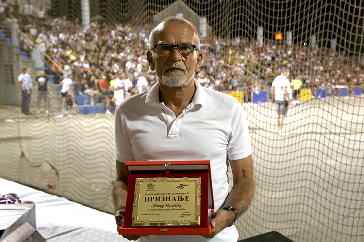 Olimpijada Peca Colovic.jpg (384 KB)