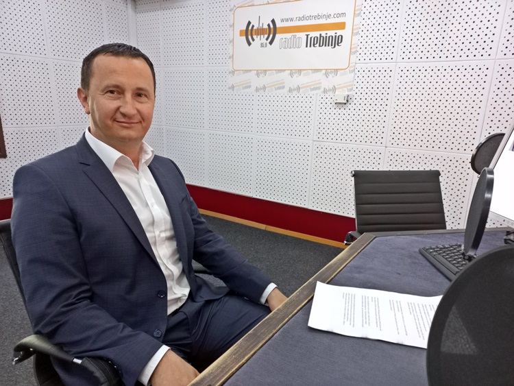 Градоначелник Мирко Ћурић: Очекујемо рекордну туристичку сезону, настављамо са  инвестицијама и развојним перспективама (Аудио)
