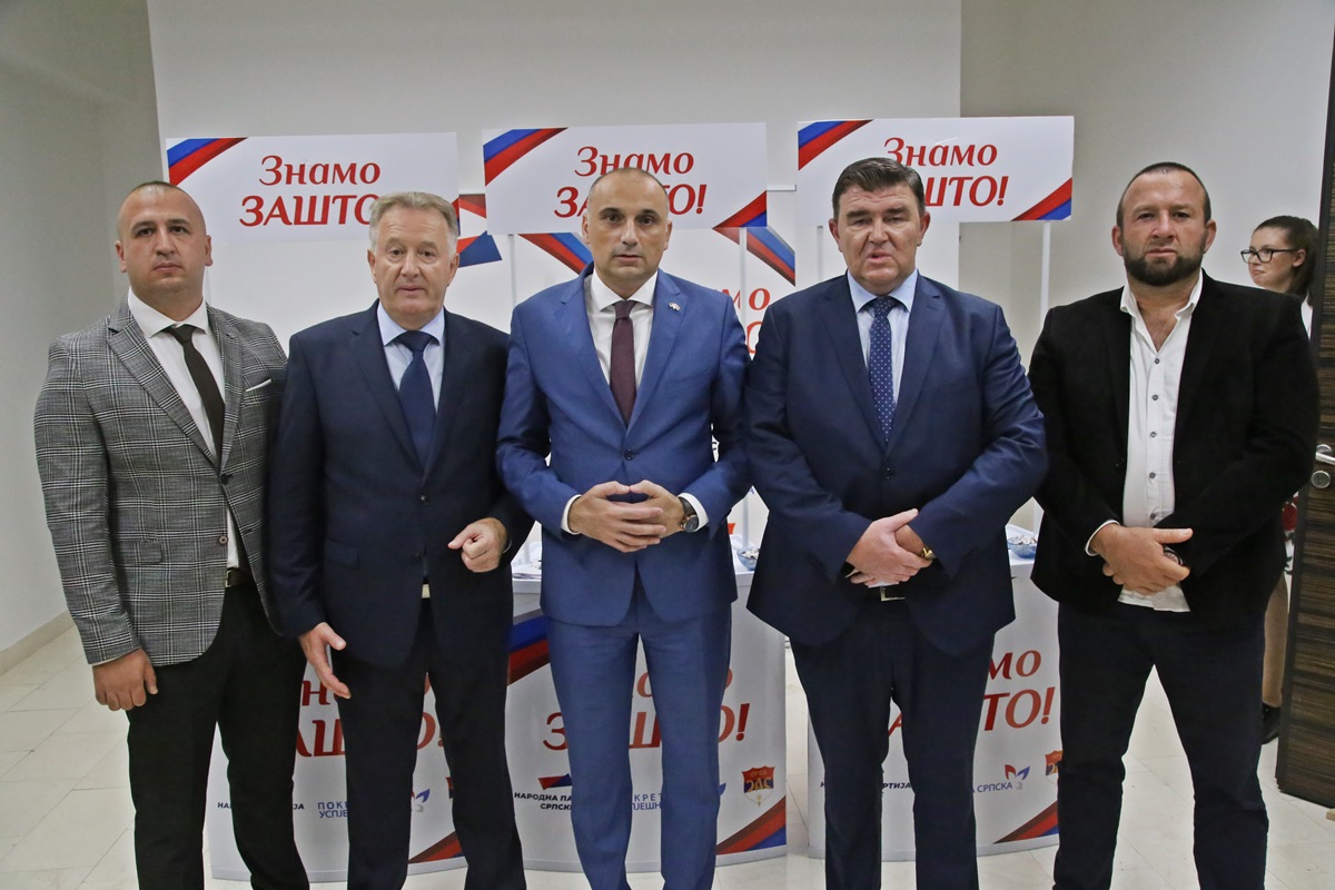 CENTRALNA TRIBINA: Narodna partija Srpske, Pokret Uspješna Srpska i Prva SDS: Iskreno, ono što kažemo to moramo da uradimo