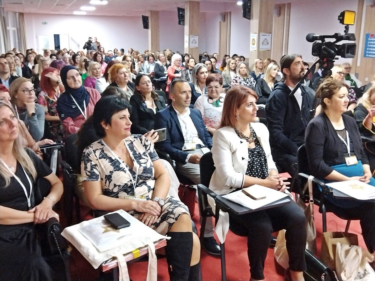Требиње домаћин регионалне конференције која је окупила око 200 најбољих наставника