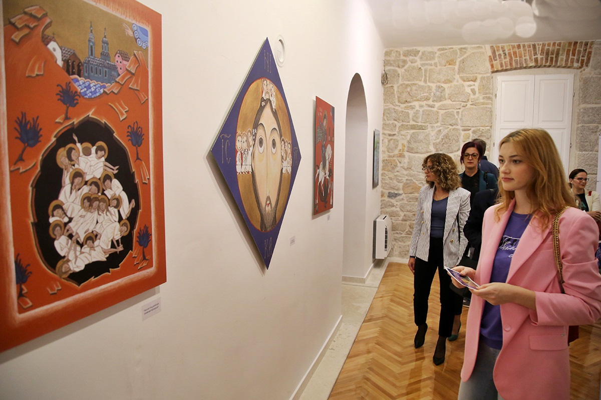 Izložba „Sveti novomučenici jasenovački u svjetlosti vaskrsenja“ otvorena u Muzeju Hercegovine