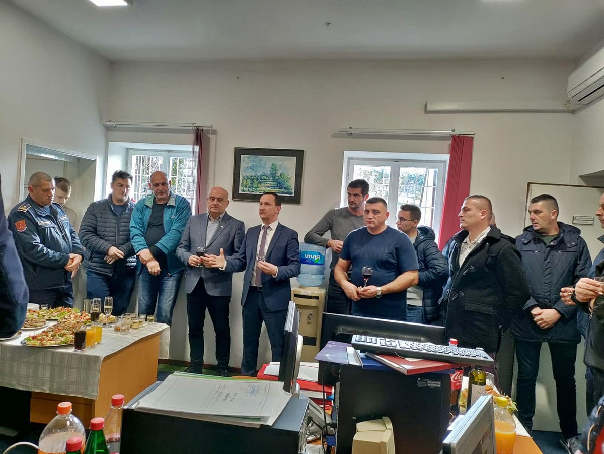 ЈУ “Екологија и безбједност”: Новогодишњи пријем за градоначелника и представнике надлежних служби