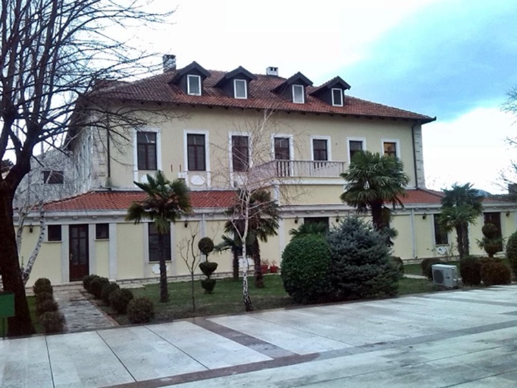 Eparhija ZHiP IZDAJE POSLOVNE PROSTORE