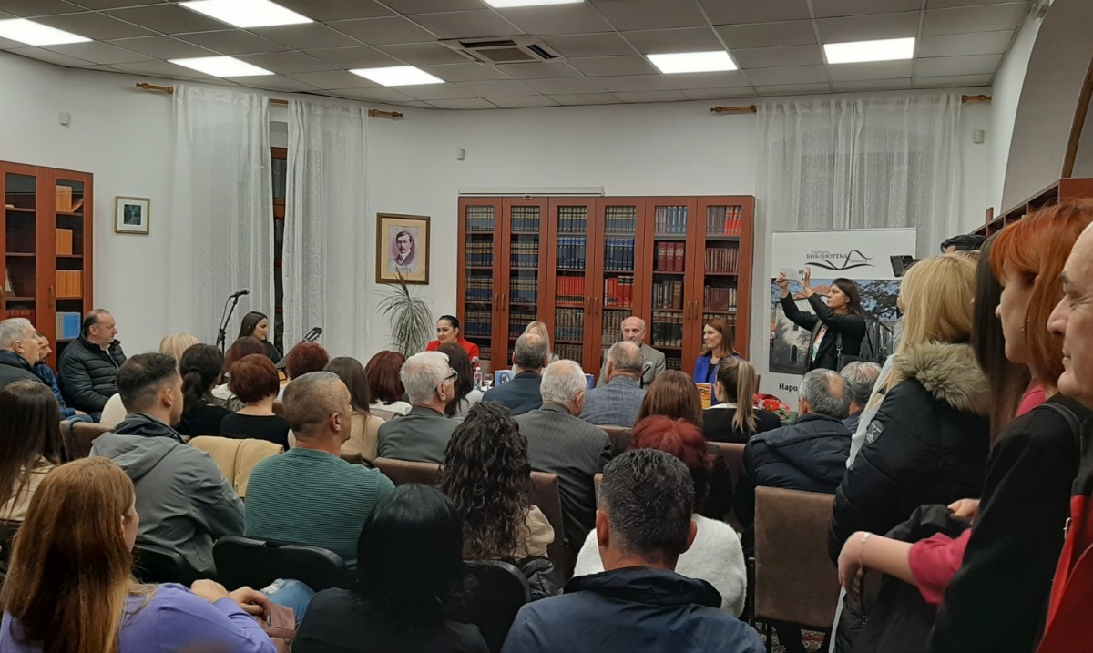 Trebinjska biblioteka, ustanova u kojoj se godišnje održi najviše promocija knjiga u gradu.jpg (268 KB)