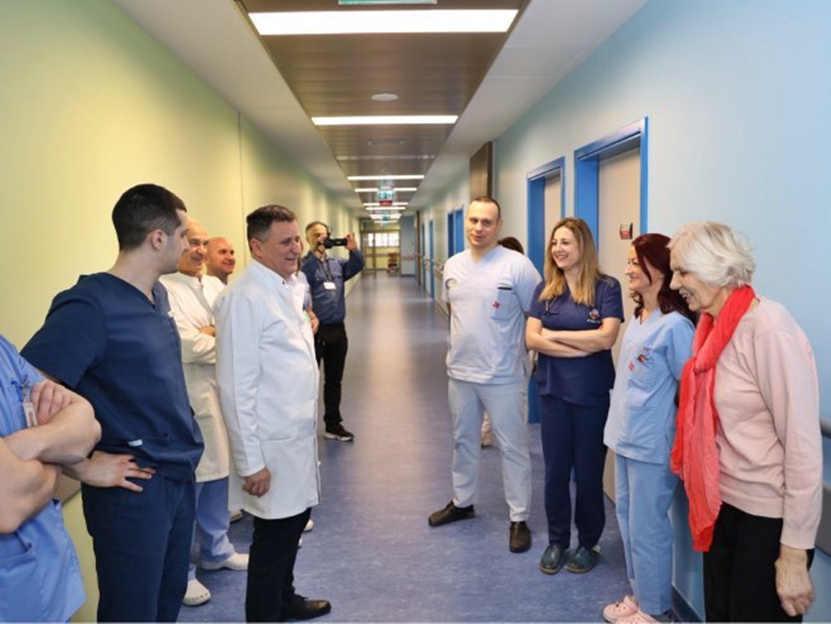 Клиника за кардиохирургију УКЦ Српске извела захтјевну ECMO процедуру