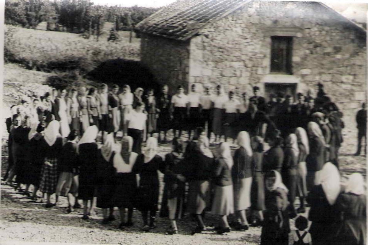 Hercegovacko kolo - iz arhive Gojka Grahovca.jpg (275 KB)