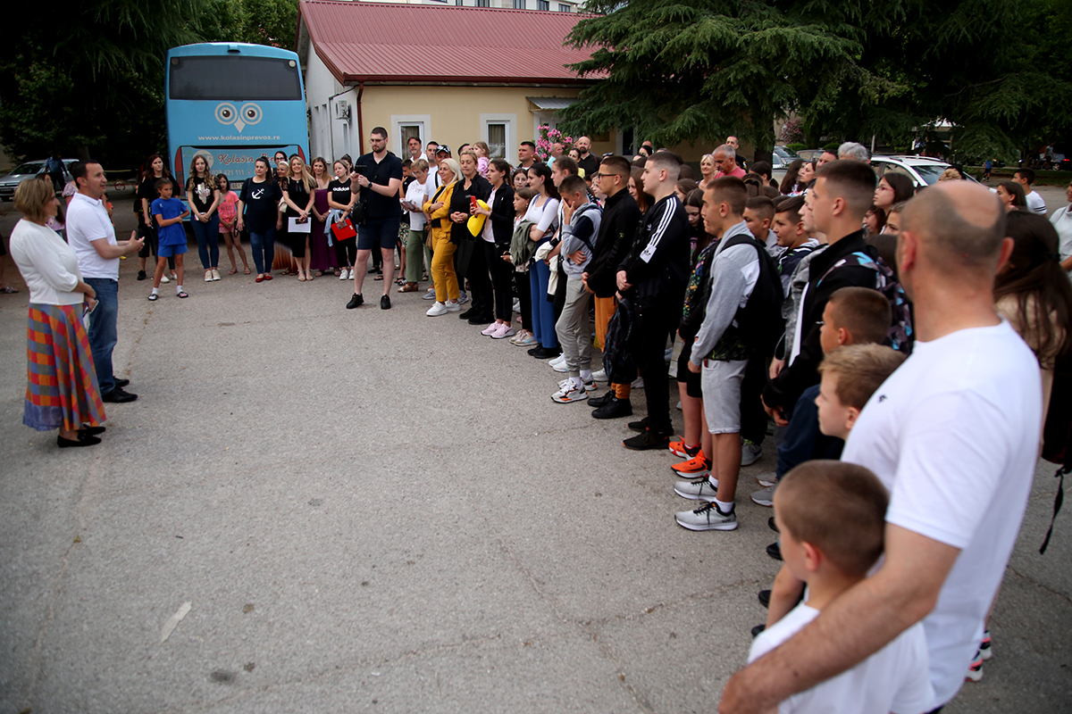 Djeca sa Kosova 1.jpg (857 KB)