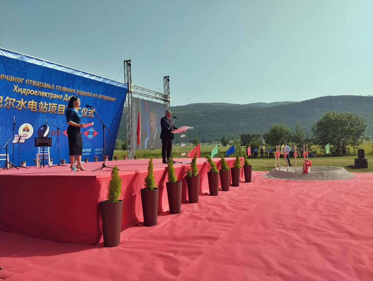 Srn2023-6-23_1824970_2.jpg (278 KB)