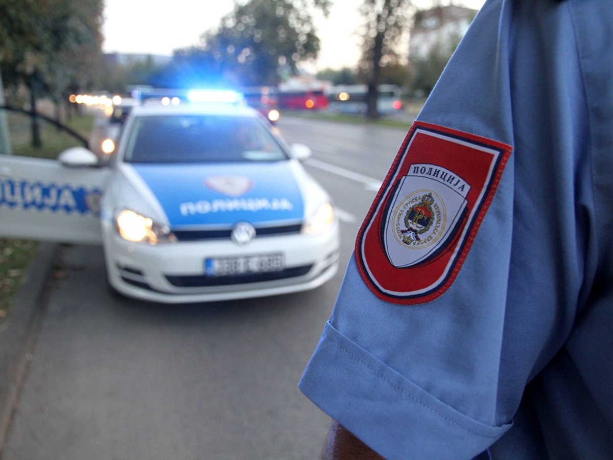 У рацији у Требињу пронађена дрога, малољетних пoсједовао спид