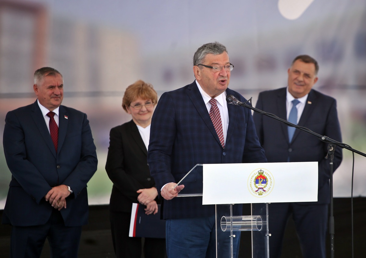 Пешко: Позитивна перспектива нове болнице