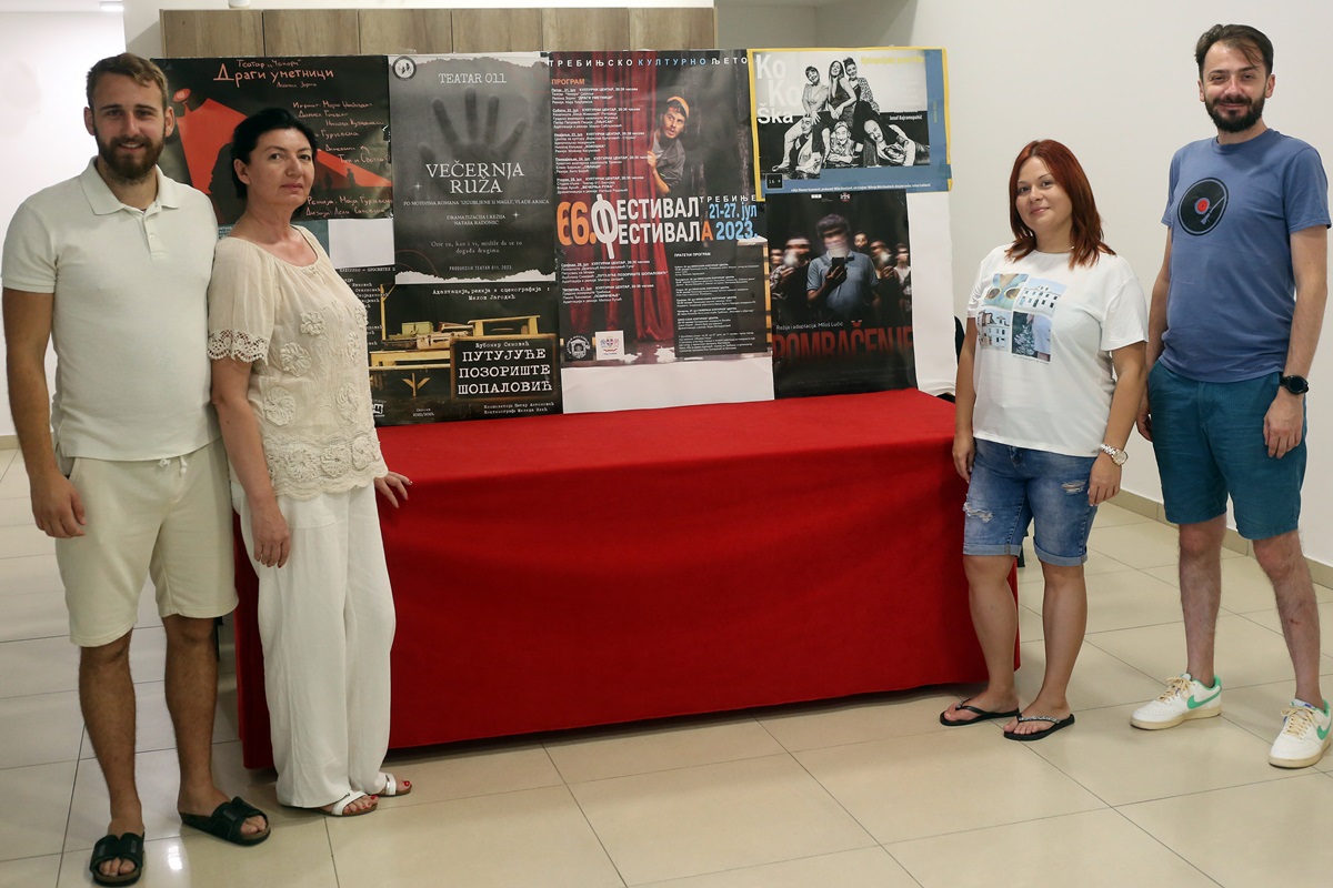 Festival predstavlnaje pozorista Petrovac na Mlavi.jpg (261 KB)