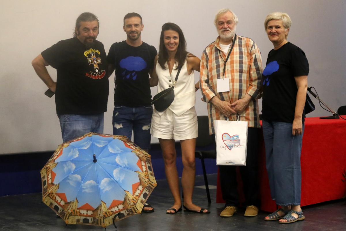 Pljusak 10.jpg (264 KB)