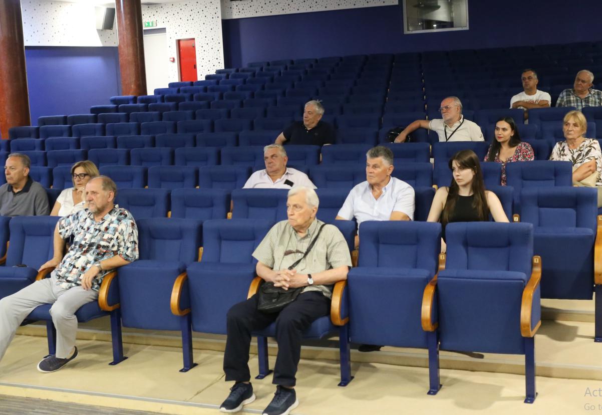 prateci NP 2.jpeg (110 KB)