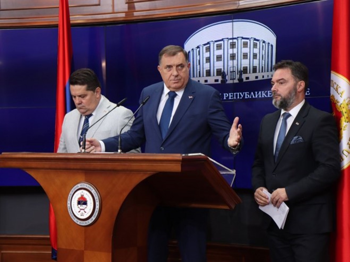 Додик: Након састанка јединствени - Република Српска способна и спремна да брани свој интегритет и Устав