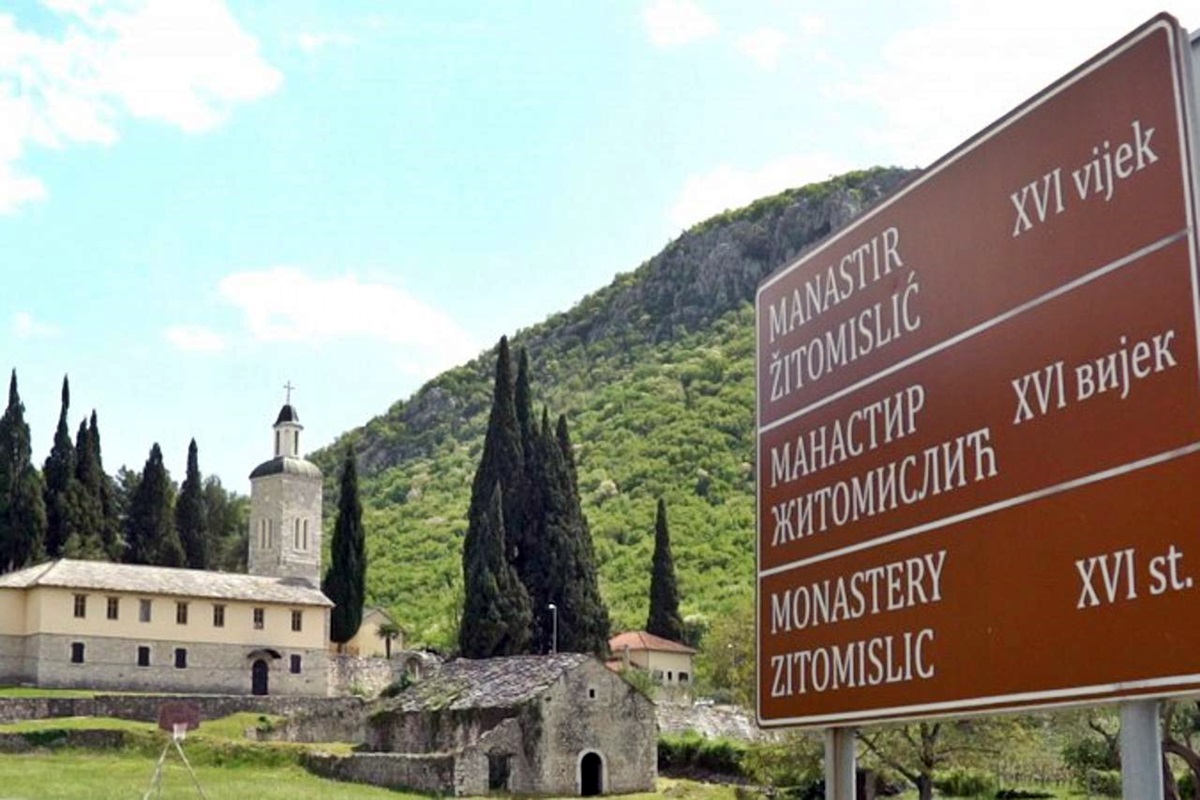 Posjeta Patrijarha srpskog Porfirija manastiru Žitomislić