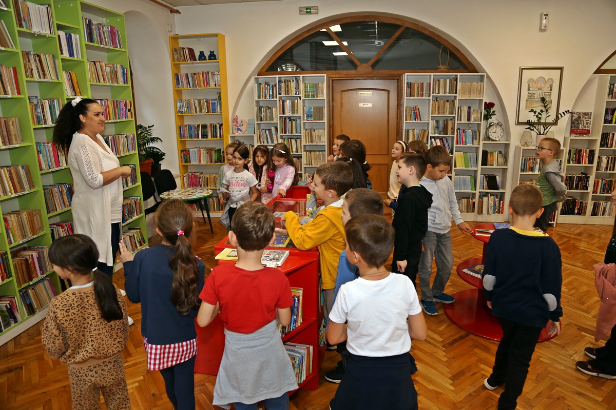 У Народној библиотеци Требиње Дан отворених врата за све првачиће