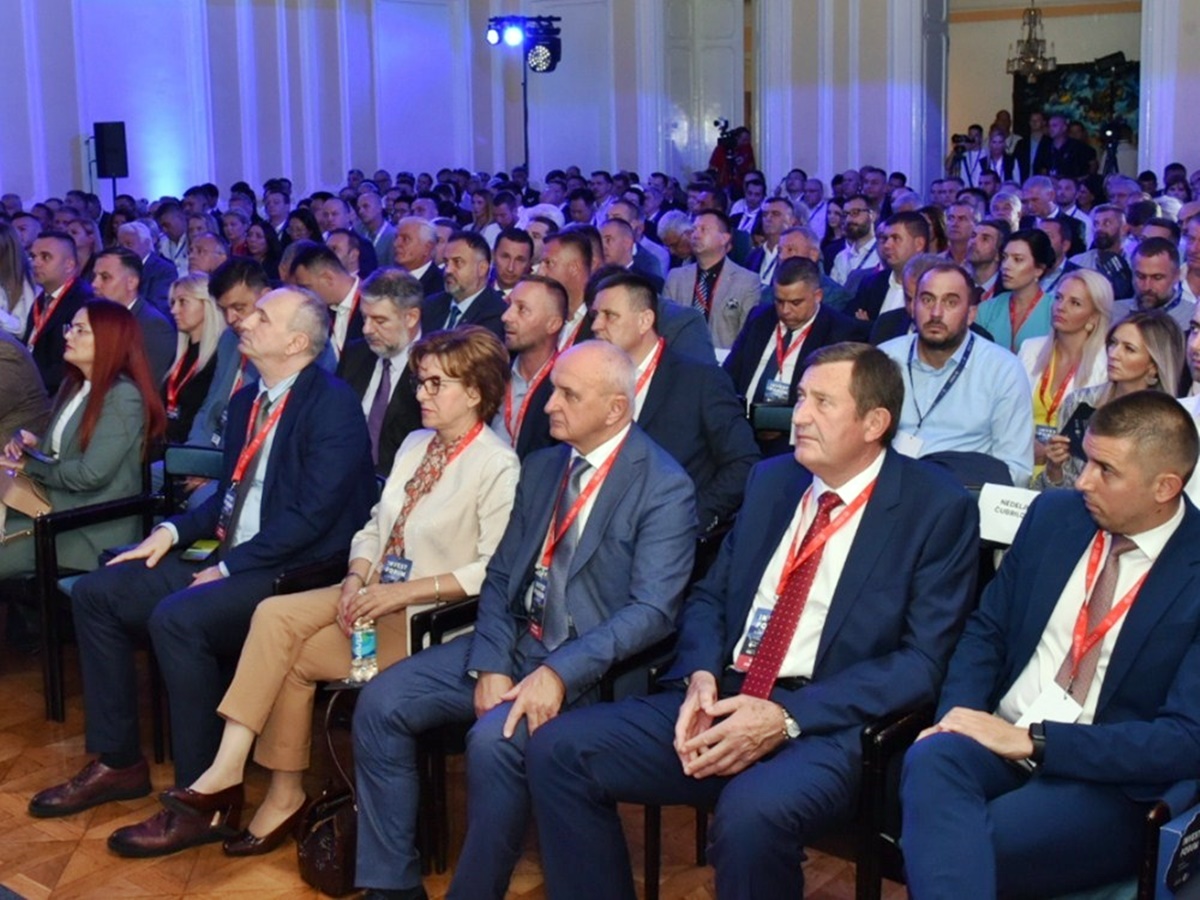 Ћурић: На форуму ће бити представљена пословна зона 