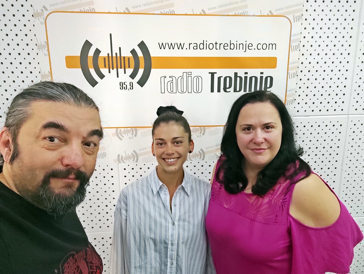 Тема јутра: Представљамо плесни клуб 