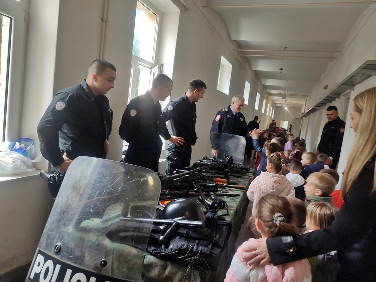 Дан отворених врата у ПУ Требиње