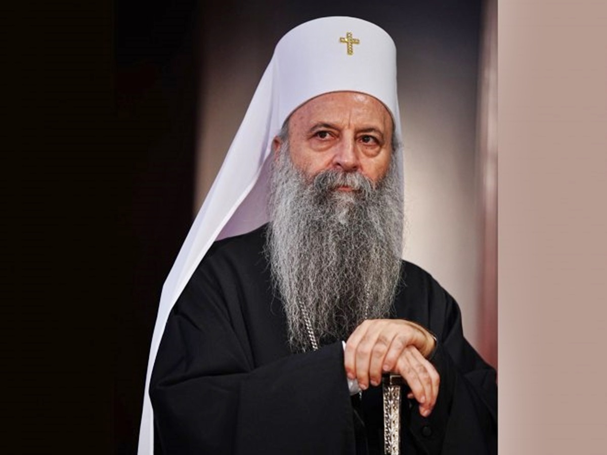 Патријарх Порфирије честитао Ускрс католичким вјерницима