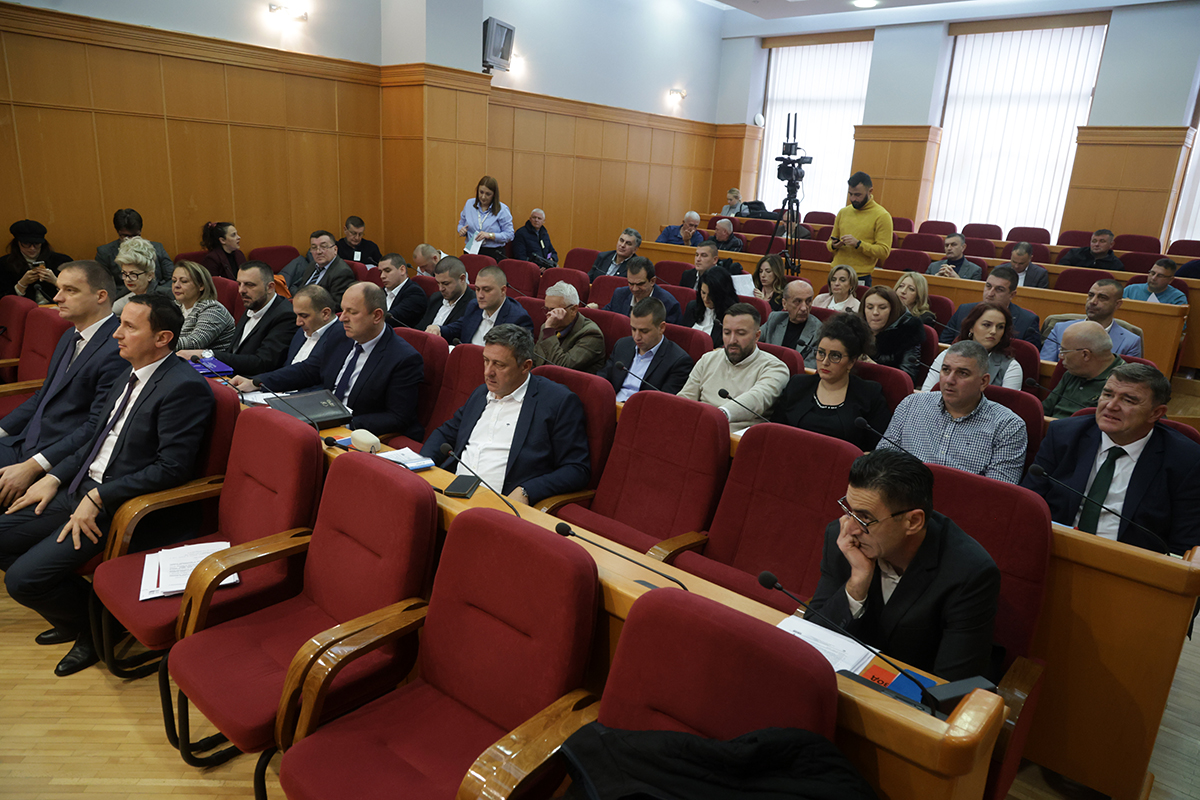 Ово су нови директори јавних установа