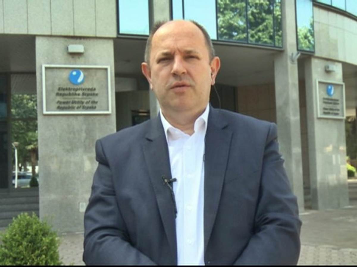 Петровић: Емисијом акција РиТЕ Угљевик рјешава се проблем арбитражне одлуке