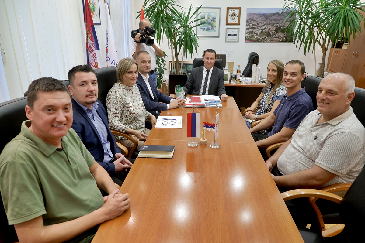Требињска олимпијка Ивана Нинковић на пријему код градоначелника