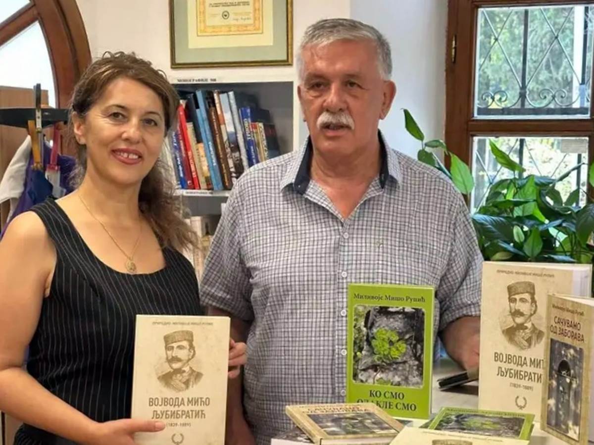 Удружење Требињаца из Београда поклонило књиге требињској библиотеци