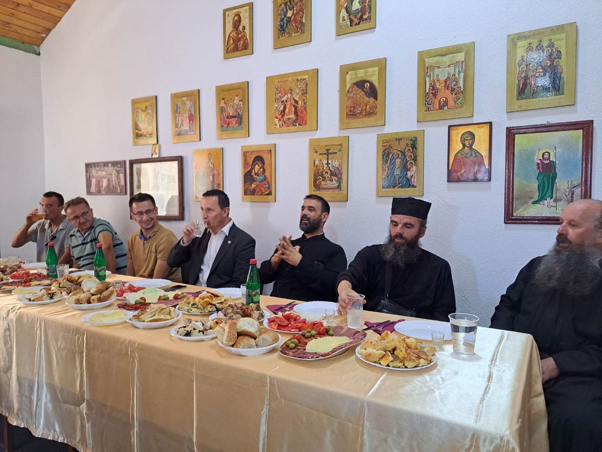 У Грмљанима прослављена Огњена Марија