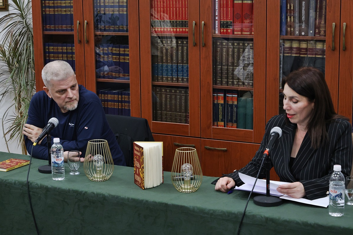 Trebinjskoj publici predstavljena knjiga „Oganj i kelija“ - molitvena poema Svetom Vasiliju Ostroškom