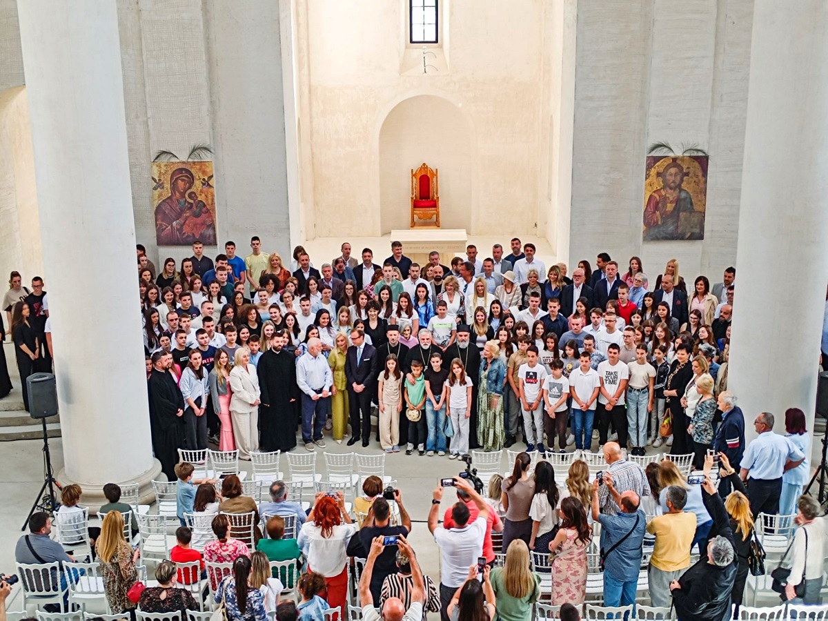 Мостар: Студентима и ђацима додијељено 188 стипендија и награда за школовање