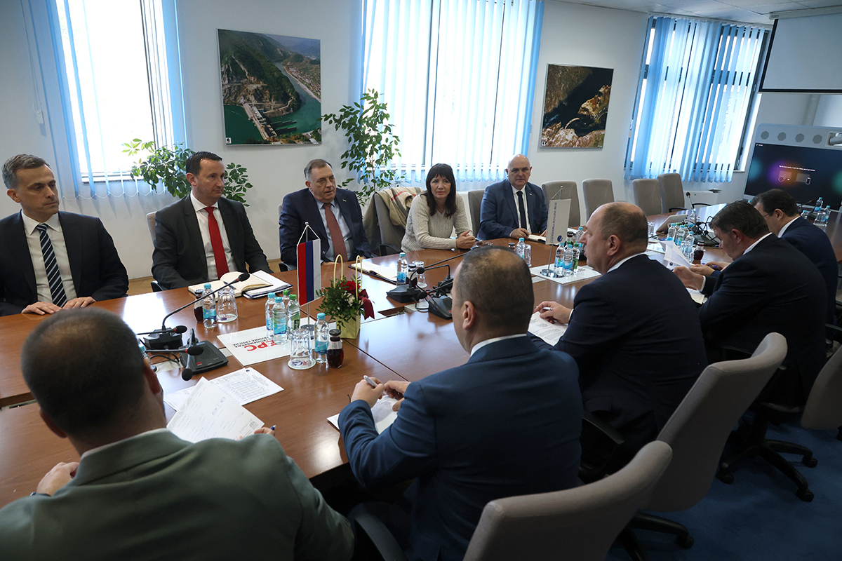 Dodik 16.jpg (773 KB)
