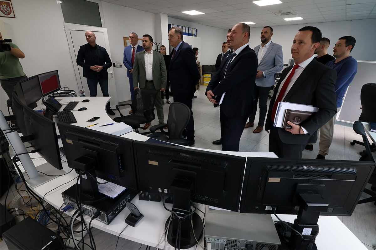 Dodik 18.jpg (676 KB)