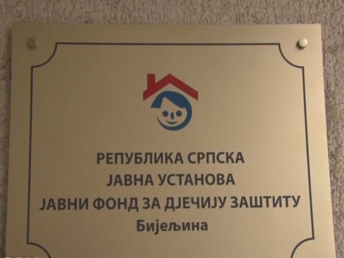 Почела исплата права на додатак за дјецу и матерински додатак
