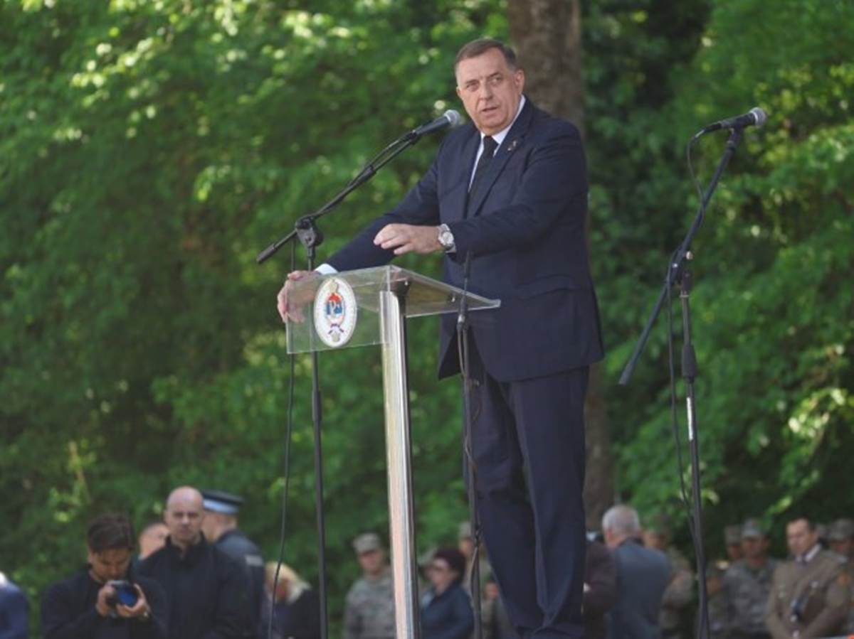 Додик: Доња Градина - симбол страдања и доказ да затирање једног народа није могуће (ВИДЕО)