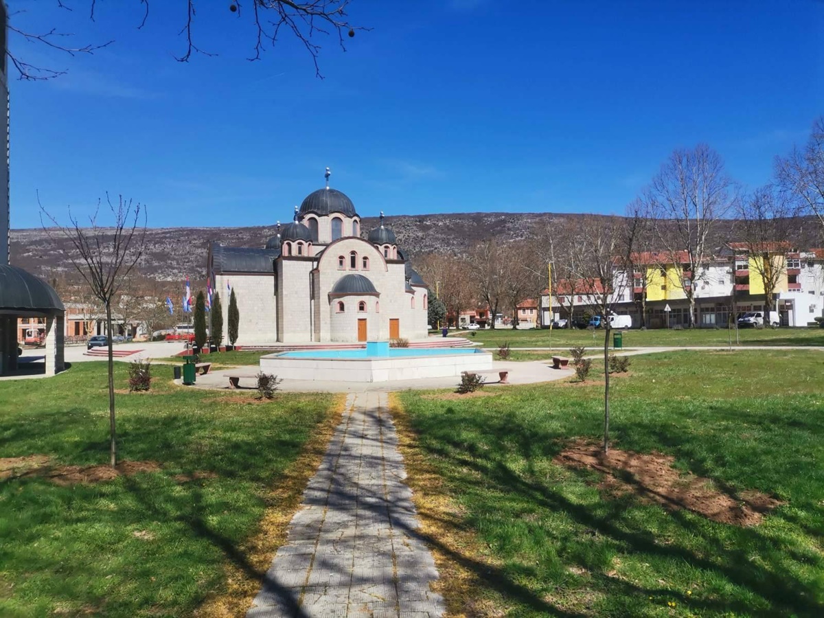 U toku uređenje javnog zelenila u Ljubinju