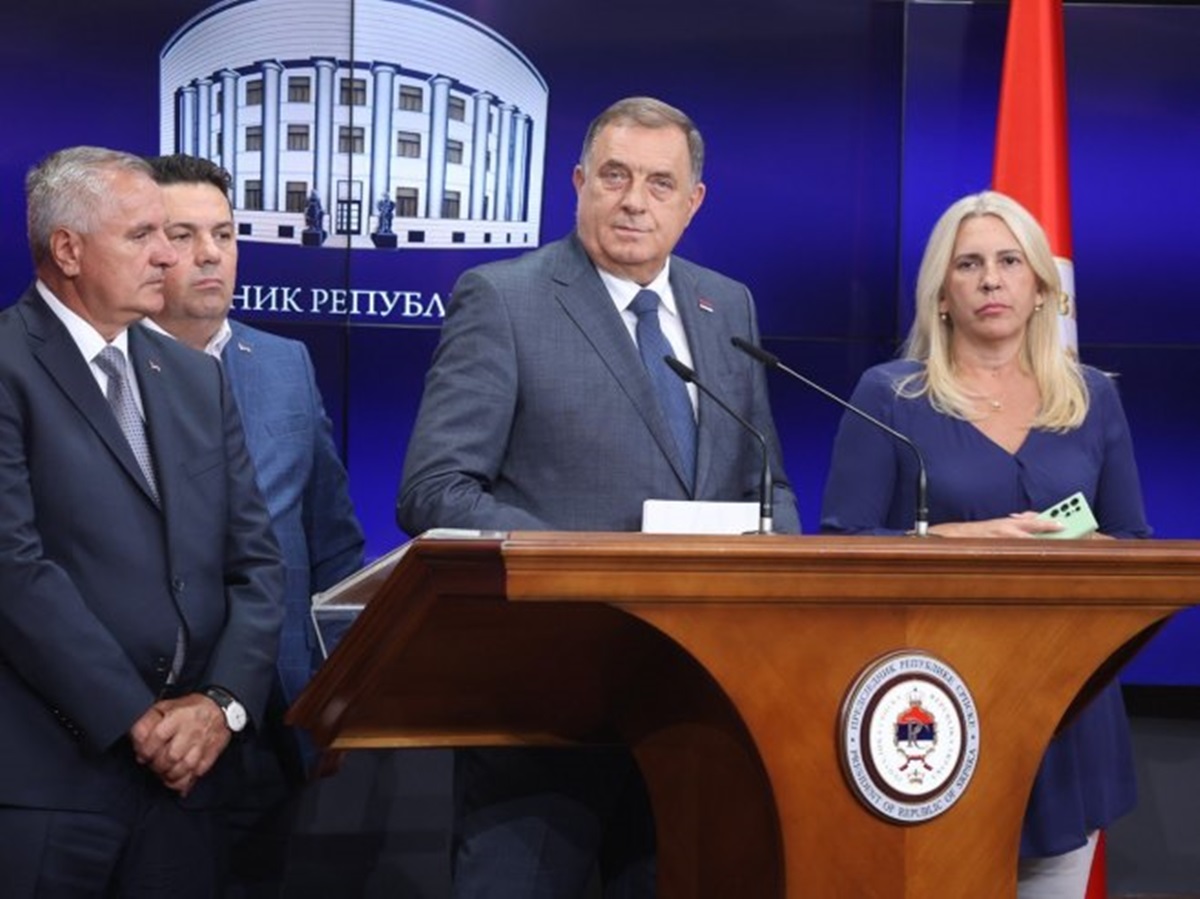 Додик захвалан Вишковићу, јединствени настављају даље