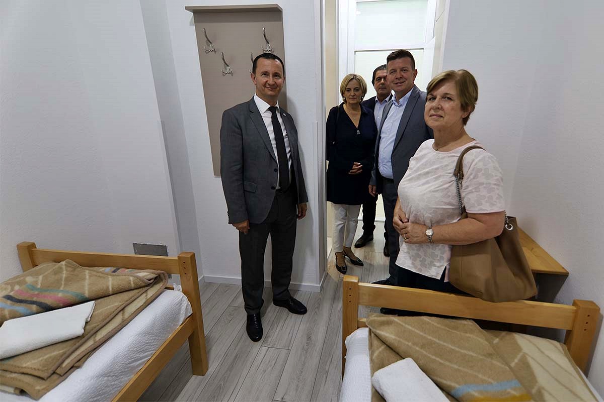 Stojičić u Trebinju: Ulaganja u Dom učenika na dobrobit đaka