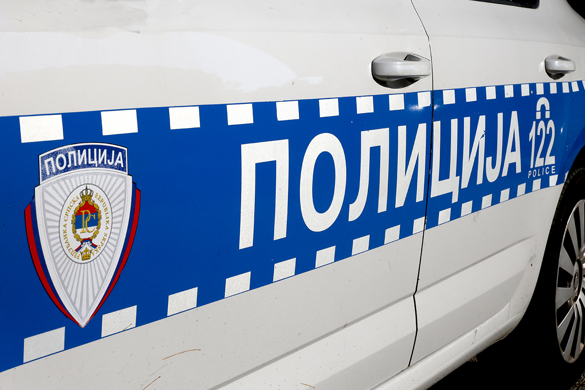 Policija ilustracija.jpg (711 KB)